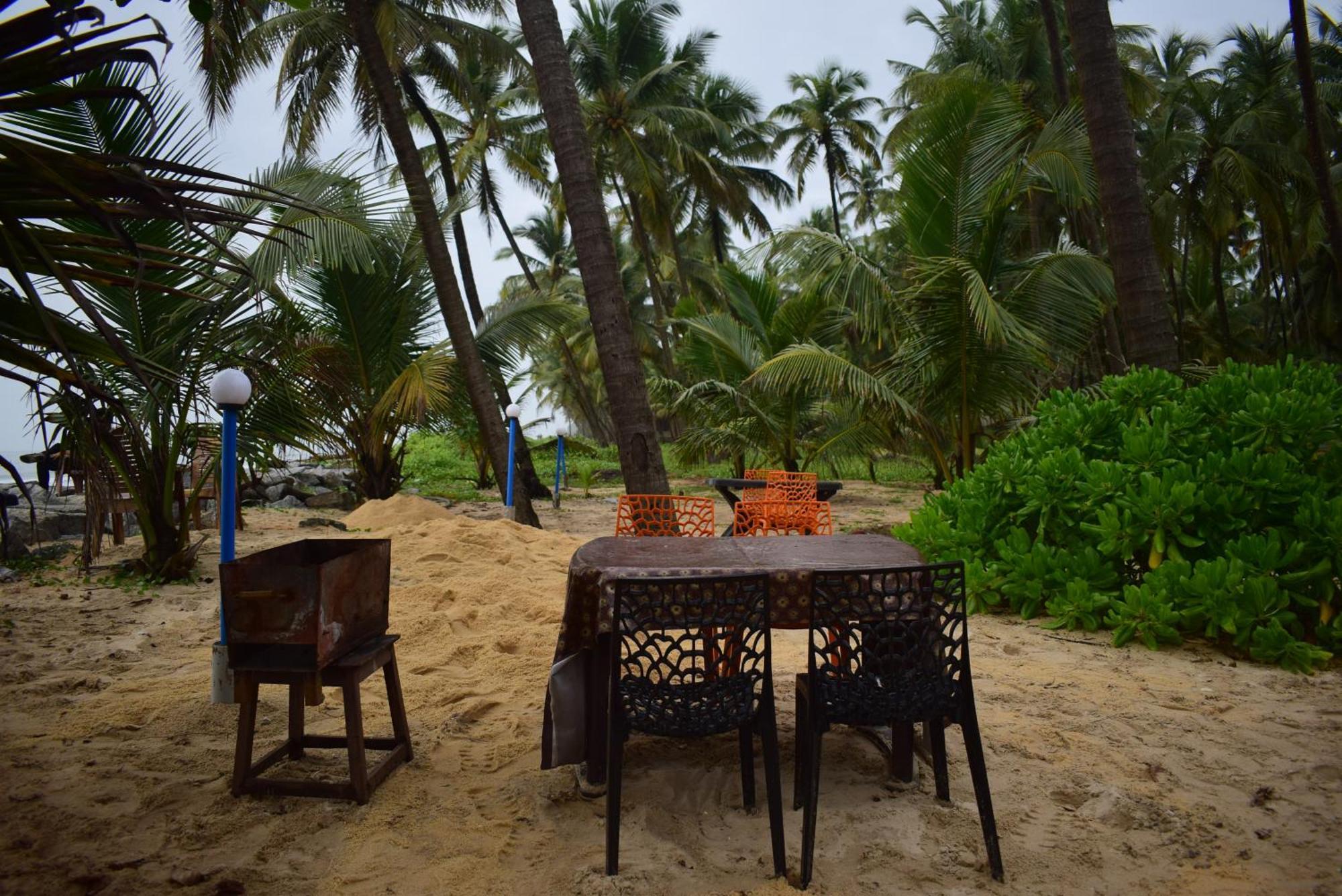 Delta Hospitality - Sea Facing Rooms With A Private Beach Kalyānpur Esterno foto